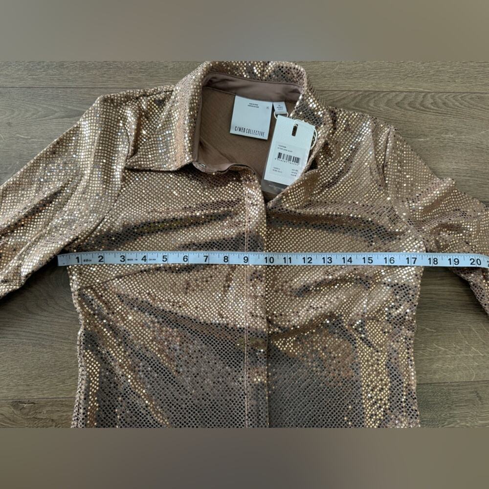 NWT C/Meo Collective After Dark Rose Gold Button Down Shirt Shiny Sparkly Sz XS - Picture 8 of 10